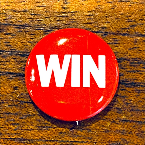 1974 President Ford Public Relations WIN Whip Inflation Push Pin - Picture 1 of 4